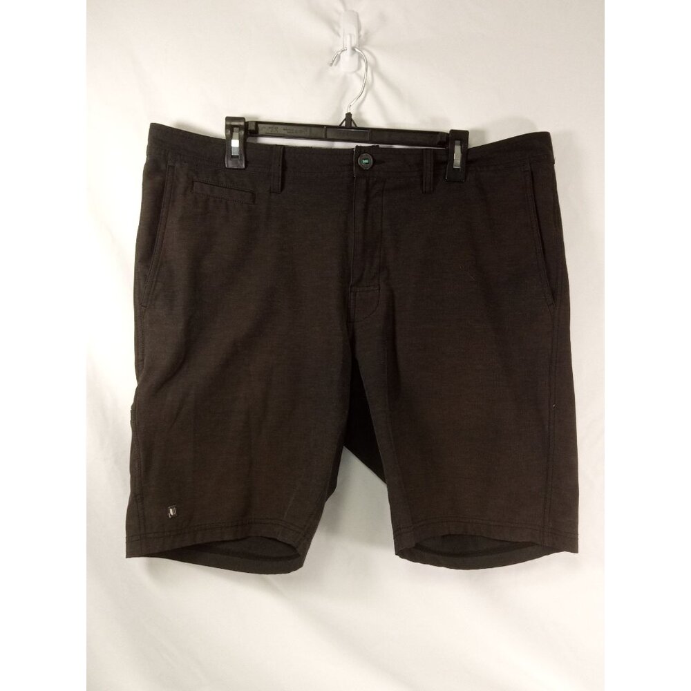 Linksoul Men's Athletic Wear/Golf Shorts Size 38